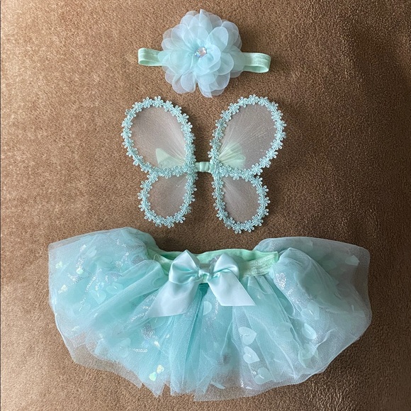 Elly & Emmy Other - Like New! 3pc Mint Green Baby Tutu Set - Butterfly Wings & Headband